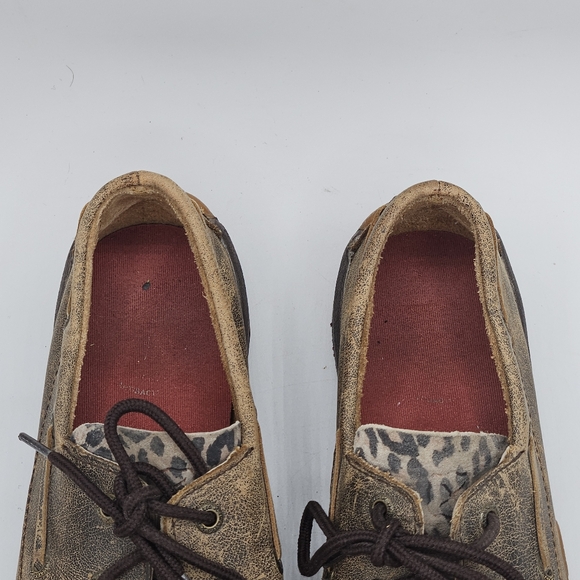 Twisted X cheetah leather moc / boat shoes size 4m - Picture 9 of 15
